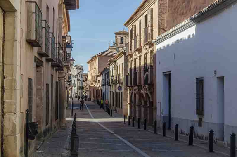 Ciudad Real - Villanueva de los Infantes 44 - calle Rey Juan Carlos I.jpg